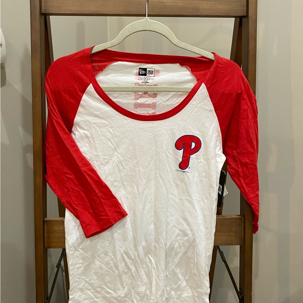 BRAND NEW Phillies Baseball Tee